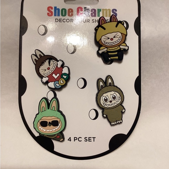 LIMITED EDITION RARE! 4 PC IN A PACK…. - Picture 1 of 1